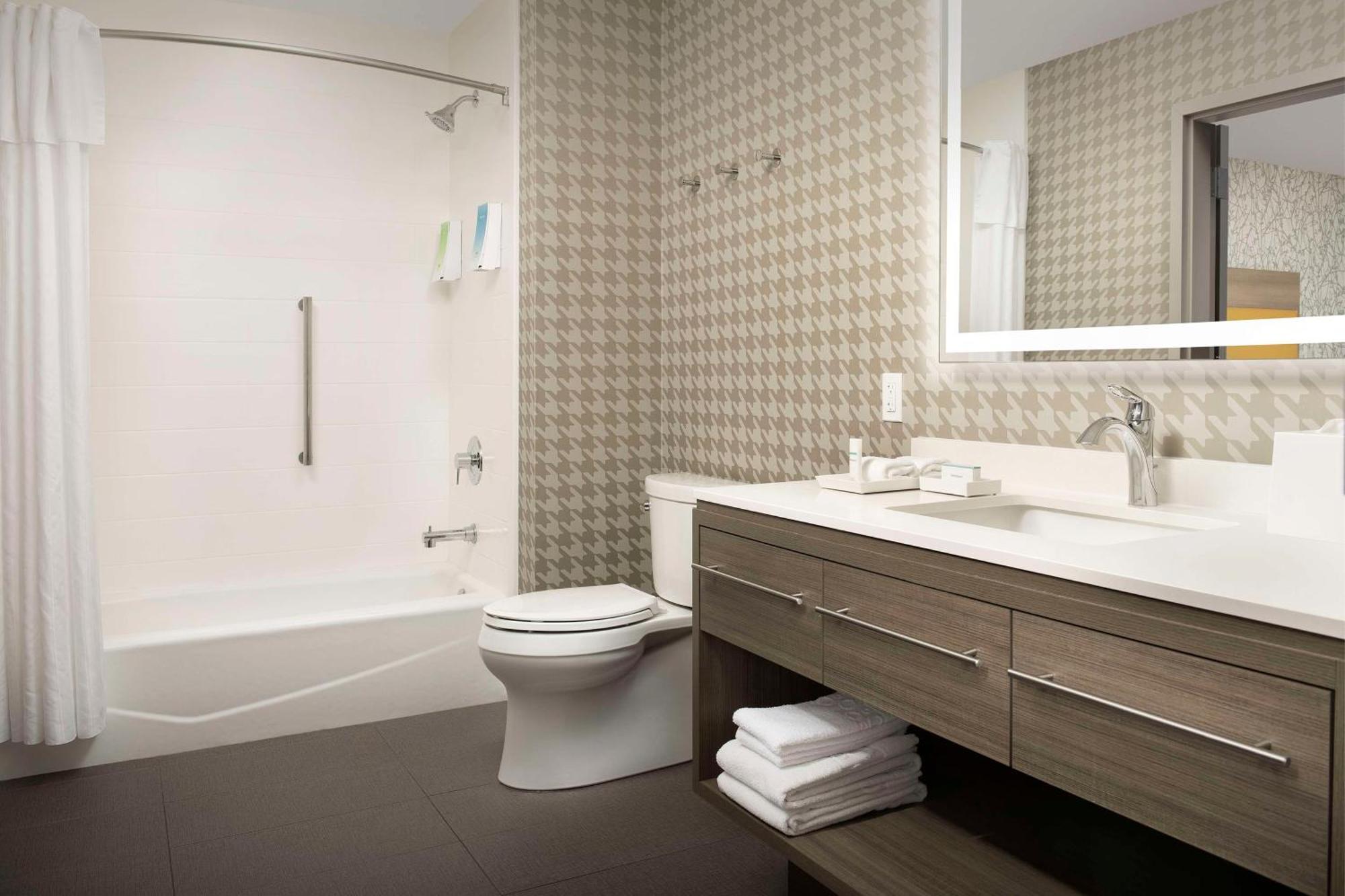 Home2 Suites By Hilton Clovis Fresno Airport Bagian luar foto
